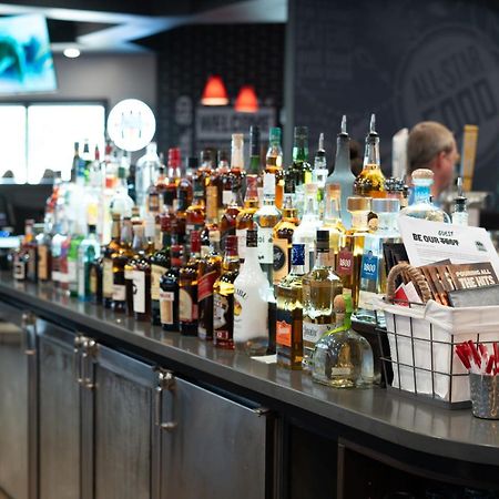 Ramada By Wyndham Sioux Falls Airport - Waterpark Resort & Event Center Exteriör bild