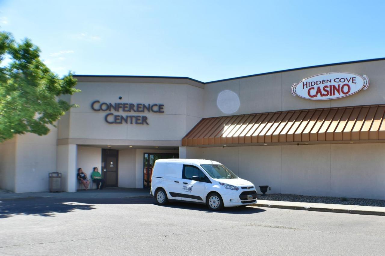 Ramada By Wyndham Sioux Falls Airport - Waterpark Resort & Event Center Exteriör bild